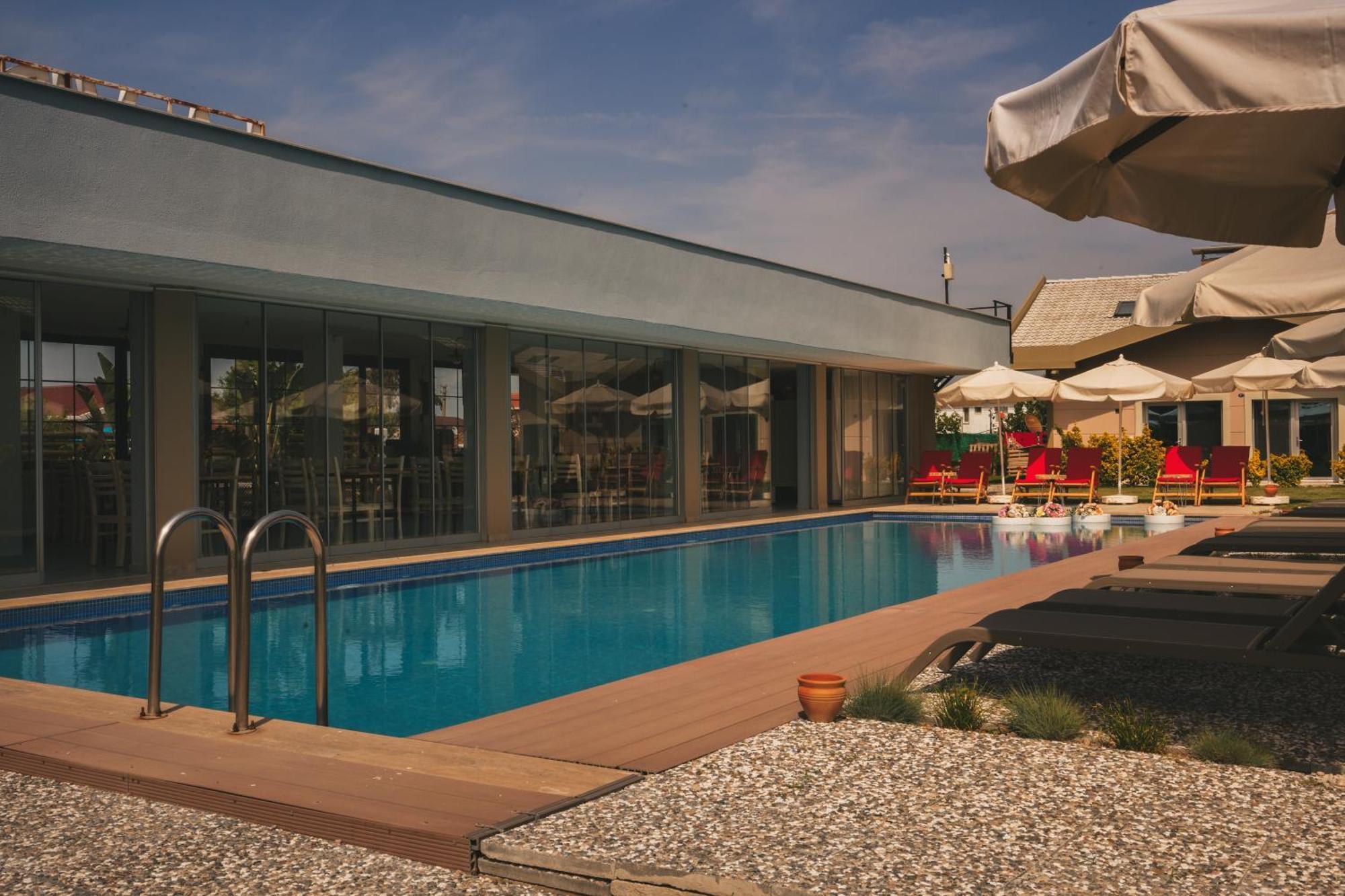 אורלה La Vida Otel מראה חיצוני תמונה